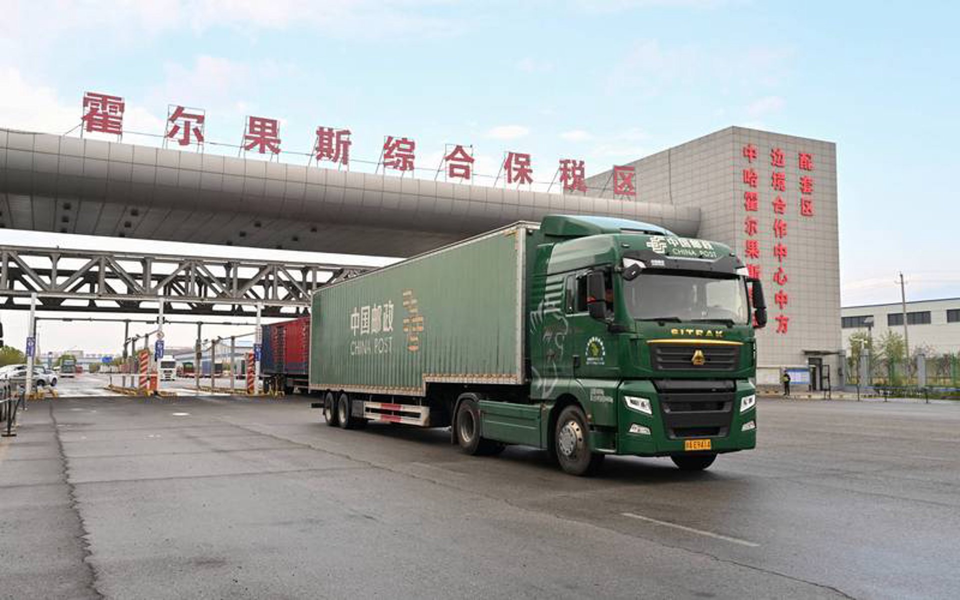 上海装卸公司如何选？专业化装卸搬运服务价值全解析